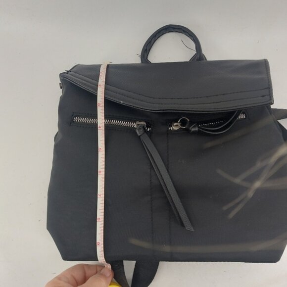 Botkier black nylon shoulderbag with logo straps and a leather flap - Picture 4 of 14